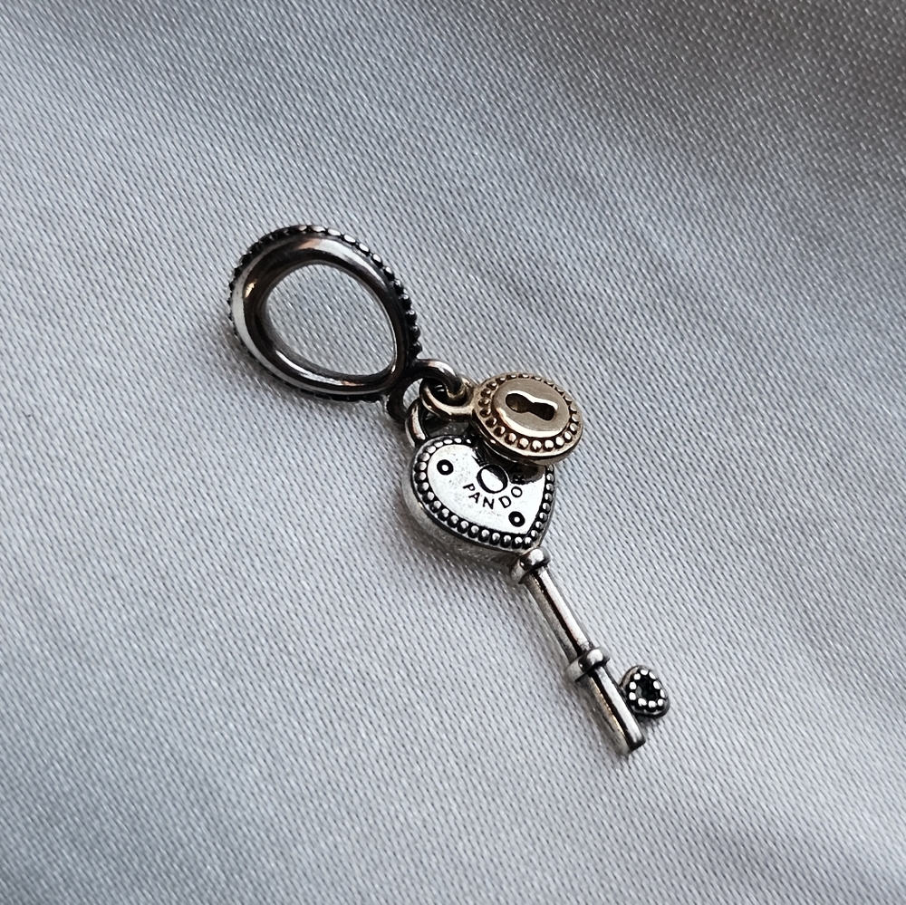 Pandora Key To My Heart Lock And Key - image 1